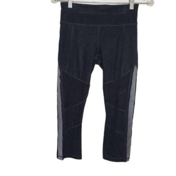 LULULEMON Mesh With Me Crop Legging Desert Snake Deep Coal - Picture 2 of 16